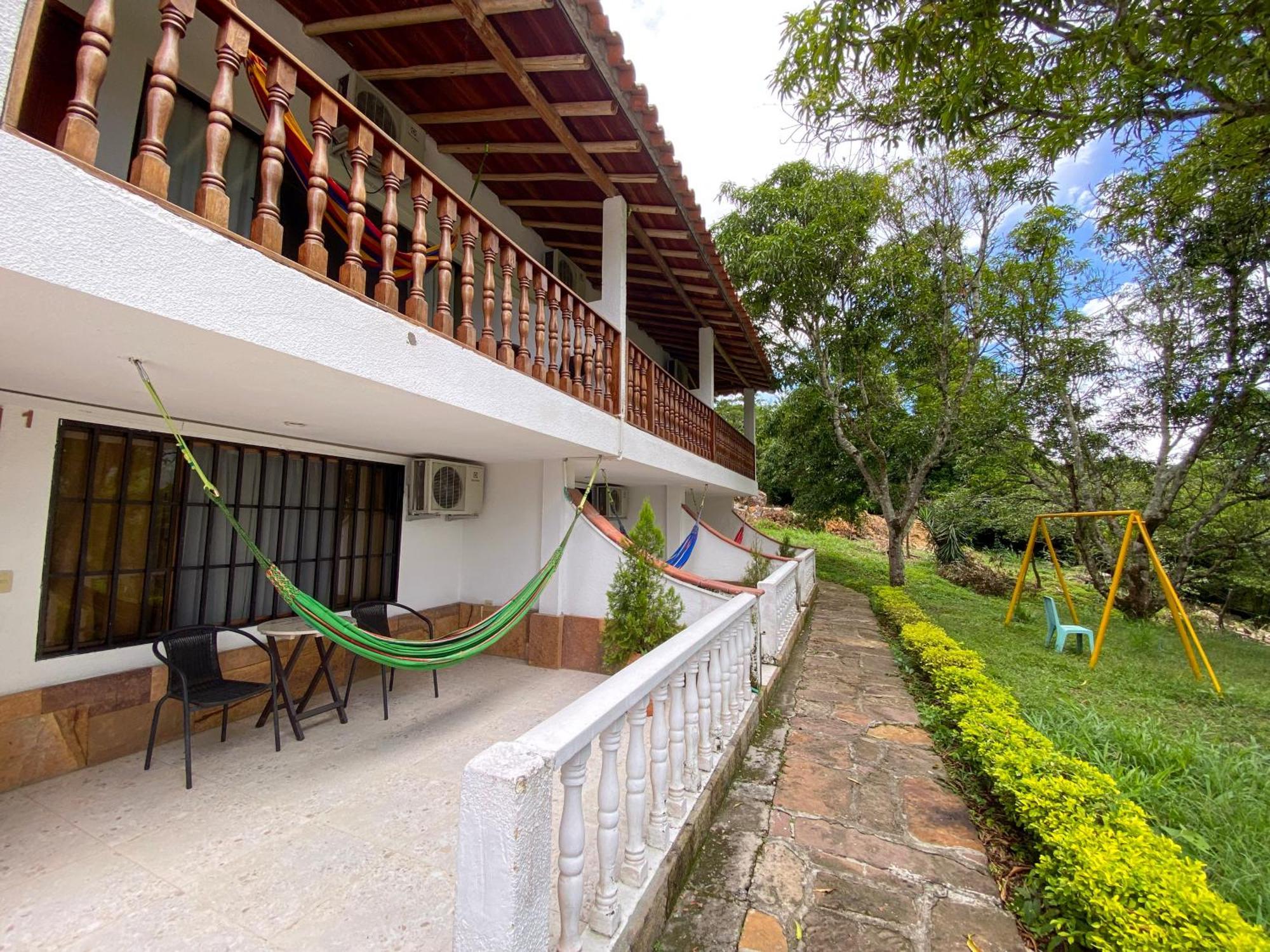 Hotel Campestre La Trinidad San Gil Exterior photo